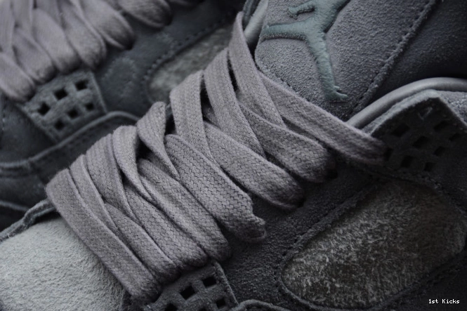 930155-003 4 KAWS Air Cool x Grey Jordan 0521